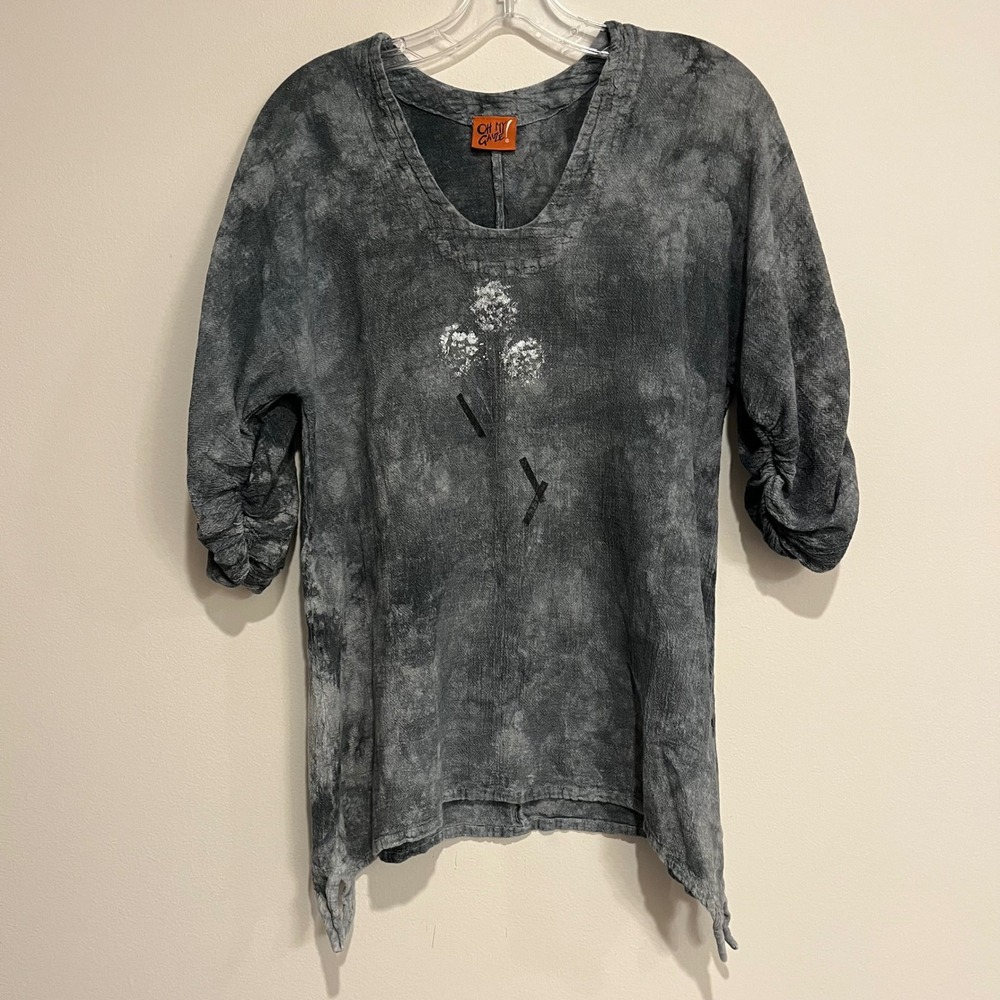Oh My Gauze! Shirt Gray Tie Dye Abstract Sharkbite Hem Ruched Sleeves Size 1 S/M